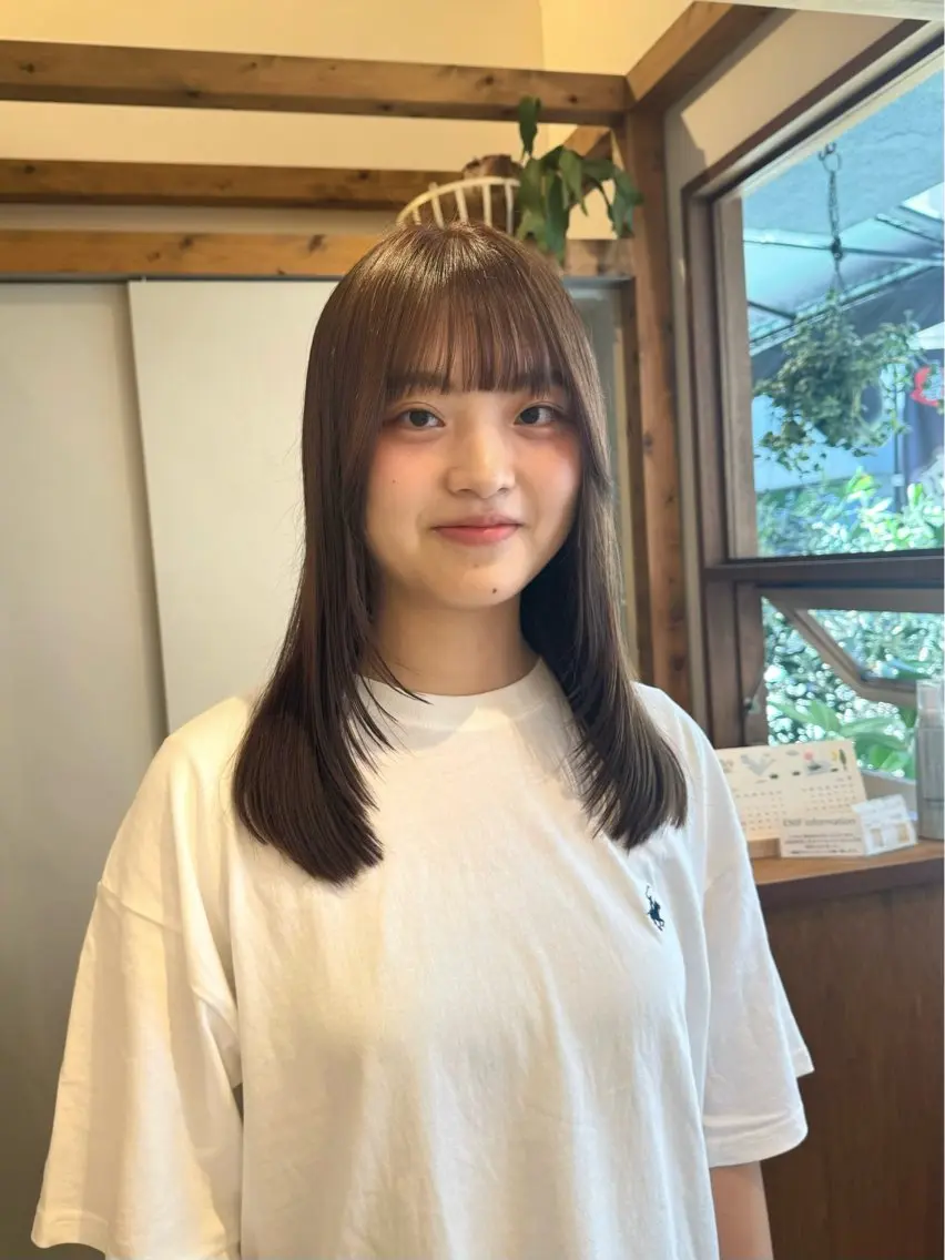 セミロング カラー ブラウンカラー ピンクカラー ピンクブラウン レイヤーカット カット ヘアカラー トリートメント ENIF　大島 芽生のヘアスタイル