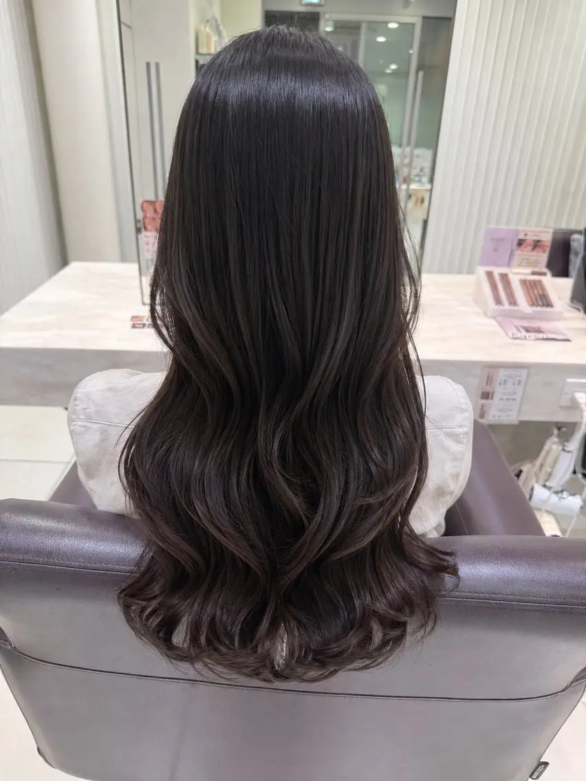 ロング トリートメント カット トリートメント ももか💖お得に！ 艶モテ/透明感♡のヘアスタイル