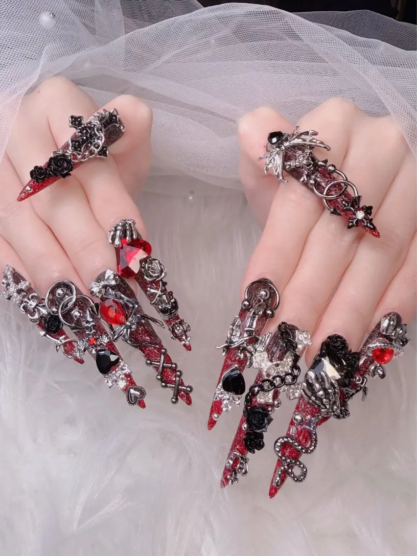 ネイル オーロラネイル クリアネイル フレンチネイル ジェルネイル ガーリー ハンドネイル Sakura Nail Salonのネイルデザイン
