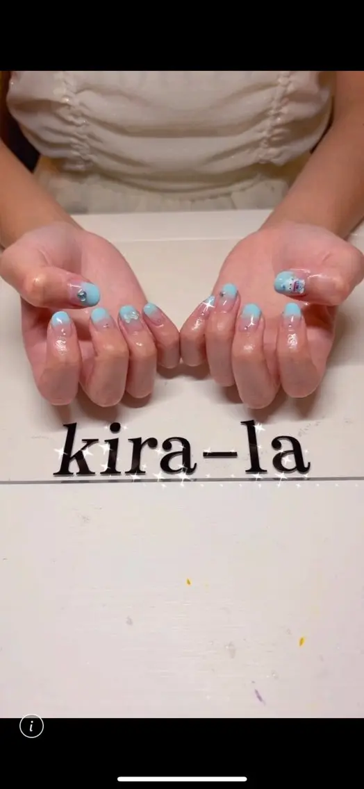 ネイル ブルー ラメ(グリッター) リボン ストーンネイル kira-la キララ･:*..のネイルデザイン