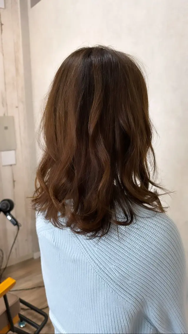 セミロング TELA HAIR 副代表RIKUのヘアスタイル