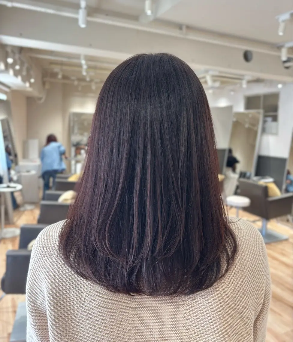 ミディアム カラー レイヤーカット 小顔カット 北 詩羽のヘアスタイル