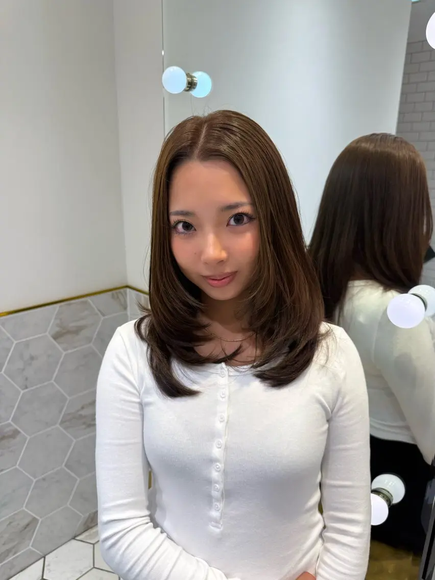 セミロング トリートメント ヘアカラー 𝐘𝐮𝐢 🤎 costesのヘアスタイル