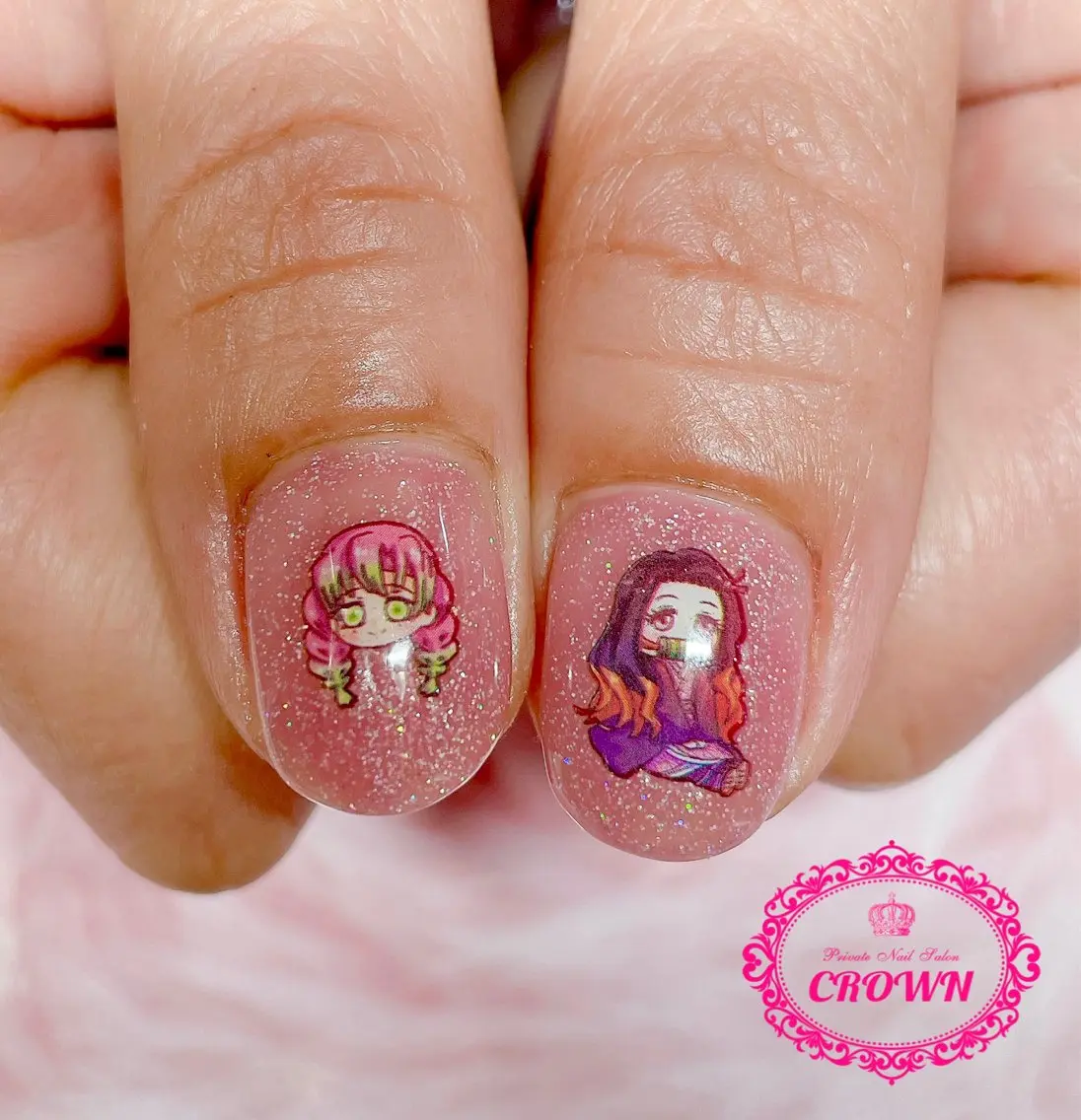 ネイル CROWN プライベートサロンのネイルデザイン