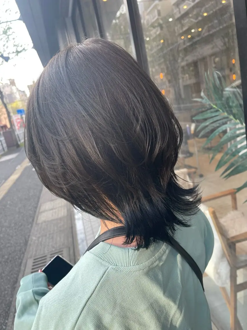 ショート カラー 塚本 昂のヘアスタイル
