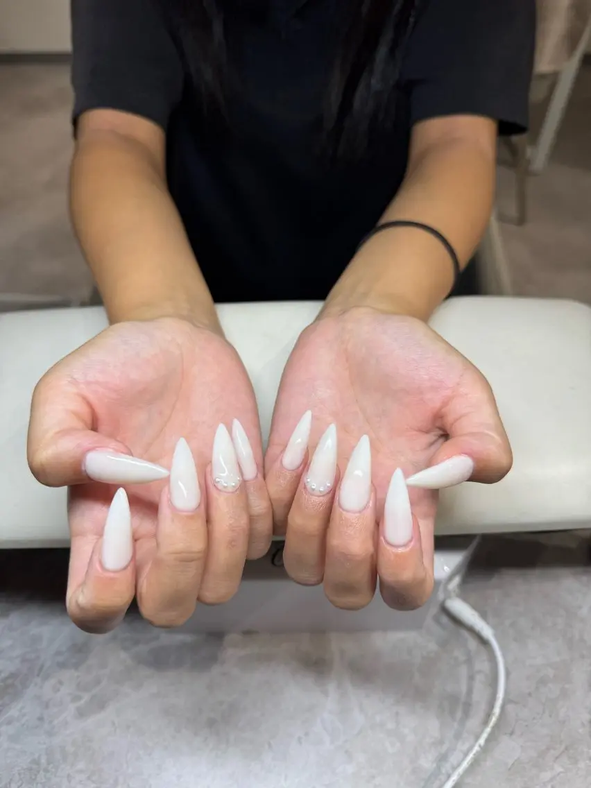 ネイル ハンドネイル IROHA NAIL なほのネイルデザイン
