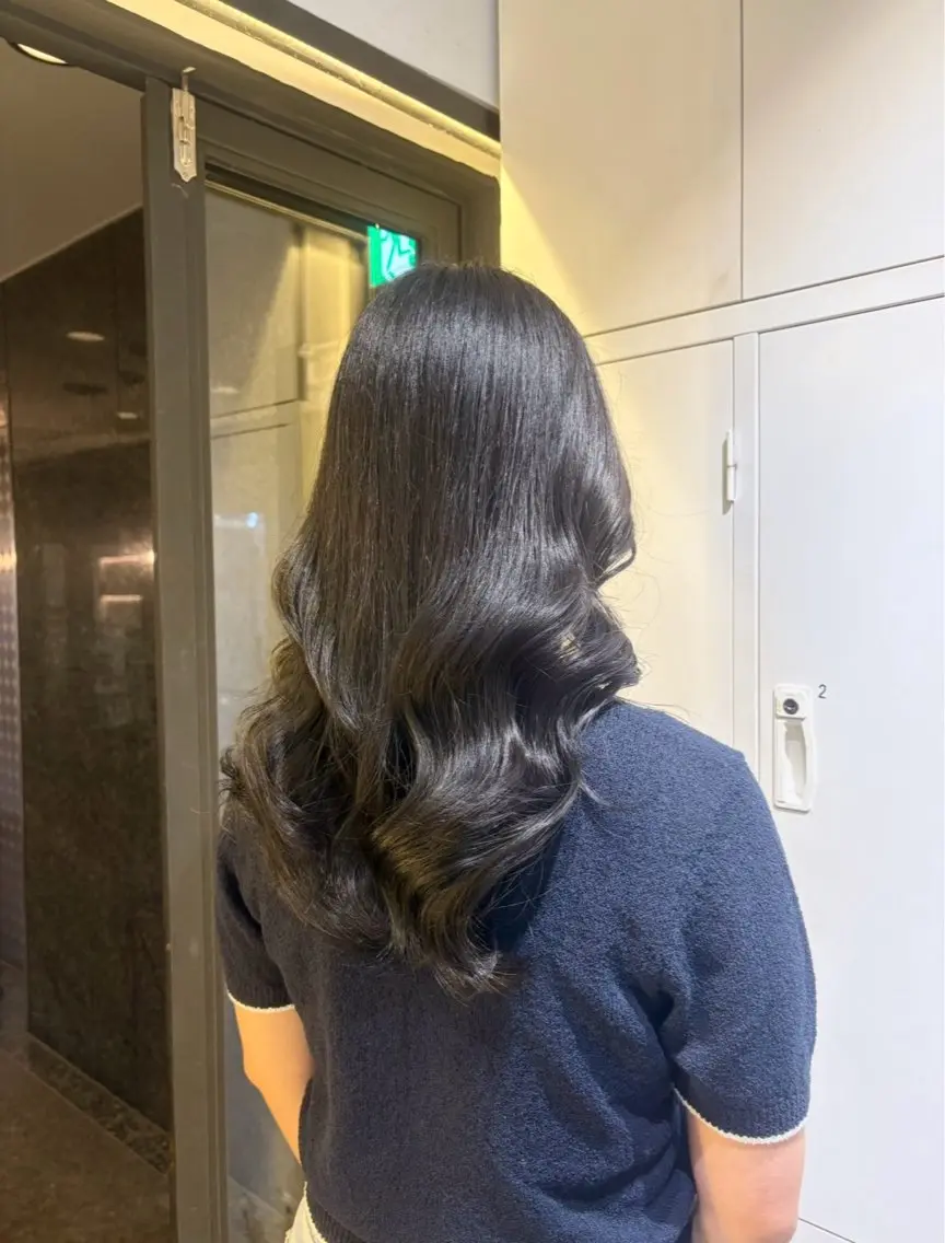 ロング カラー オリーブカラー ao 🎀 梅田美容室のヘアスタイル