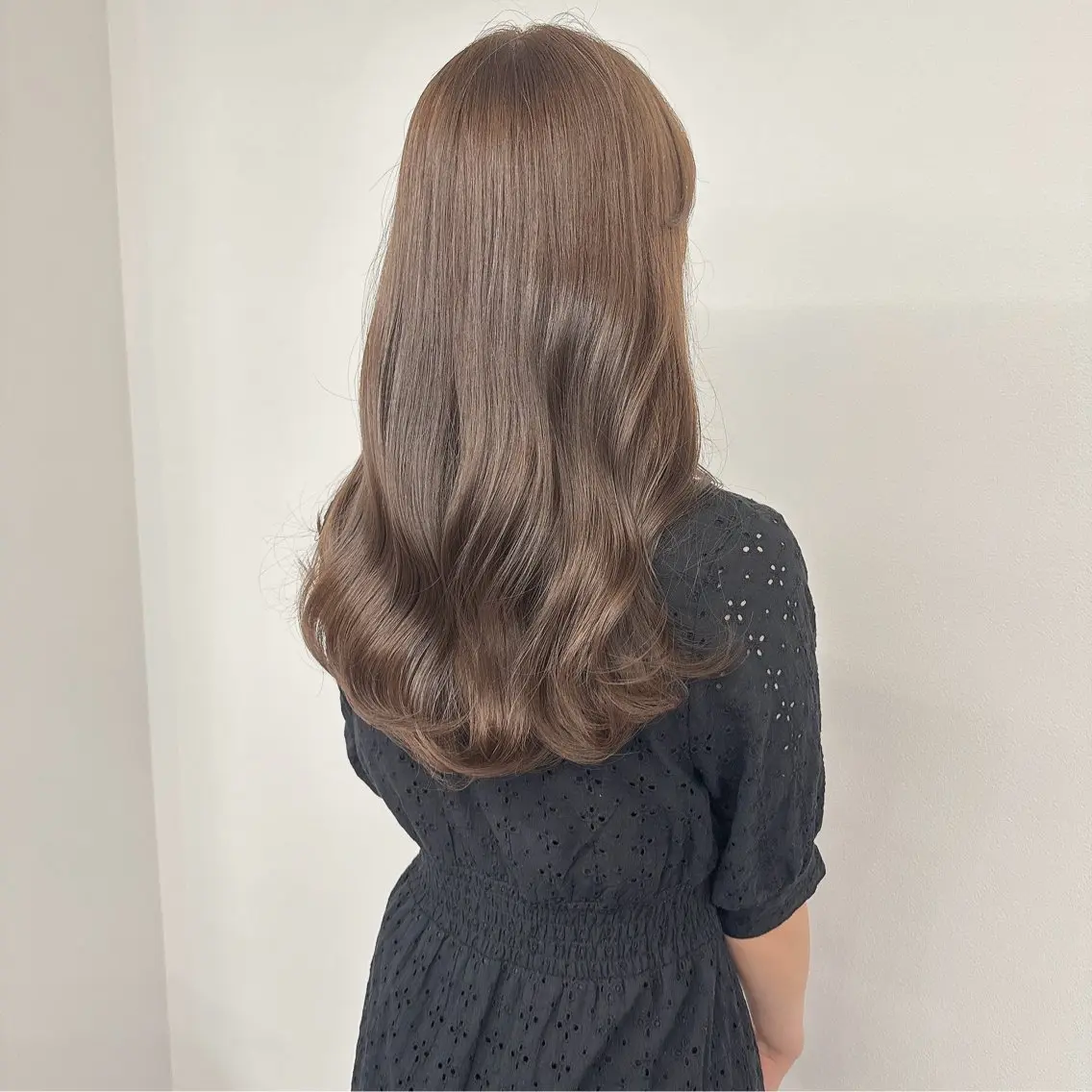 カラー KNOWHOW/思川 阿耶のヘアスタイル
