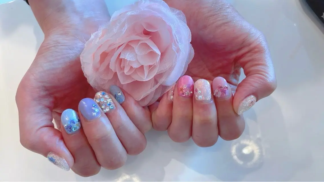 ネイル ♡ビジュール♡ NAIL &まつ毛のマツエク・マツパデザイン