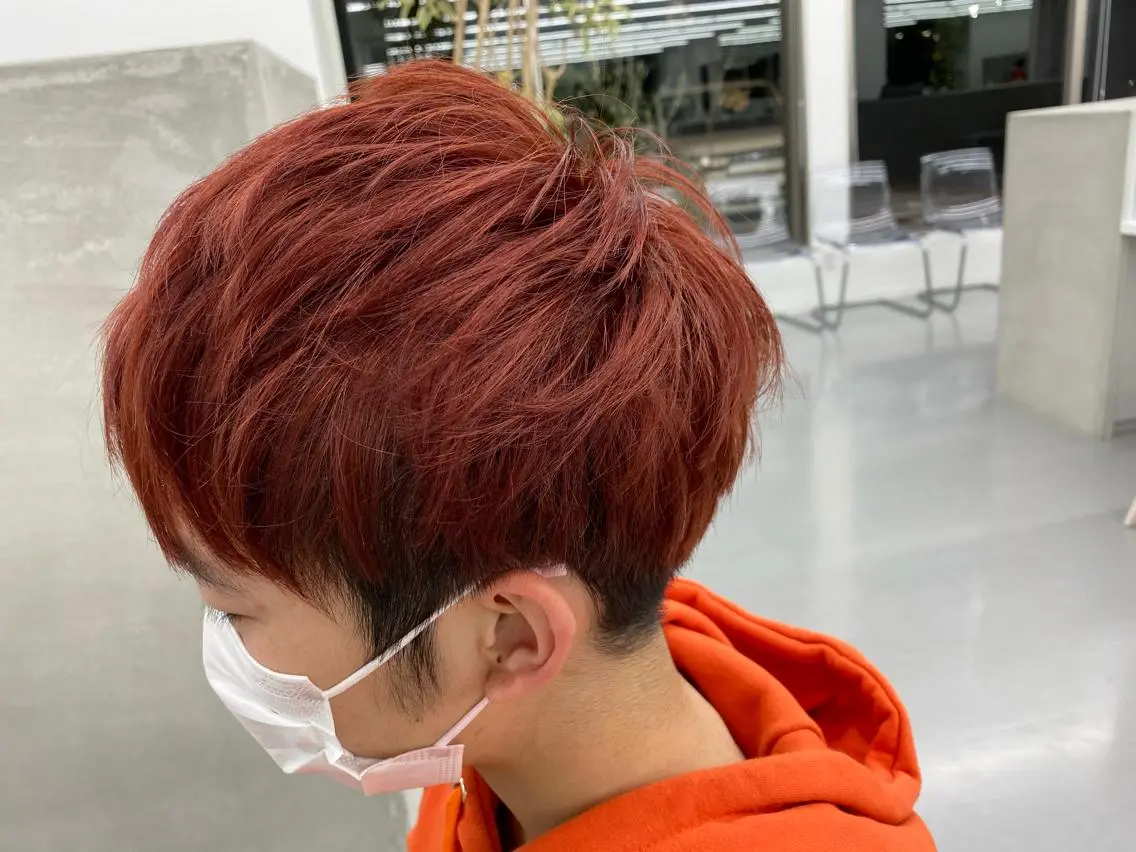 ショート カラー メンズ メンズブリーチ ブリーチ レッドカラー 小岸 竜のヘアスタイル