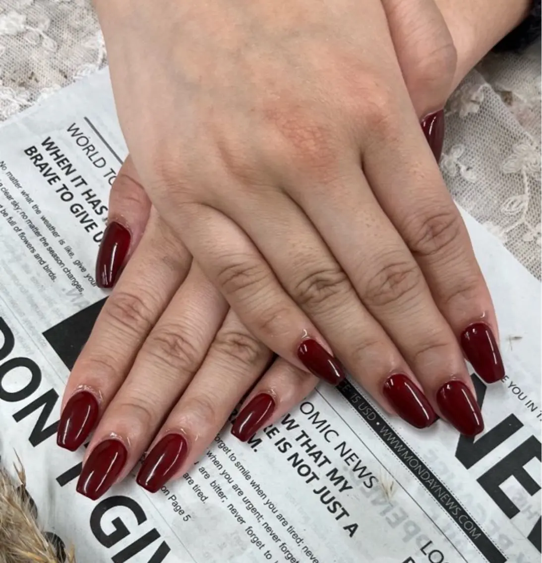 ハンド💅🏻 ワンカラー ラメグラ フレンチ マグネット オフなしの写真