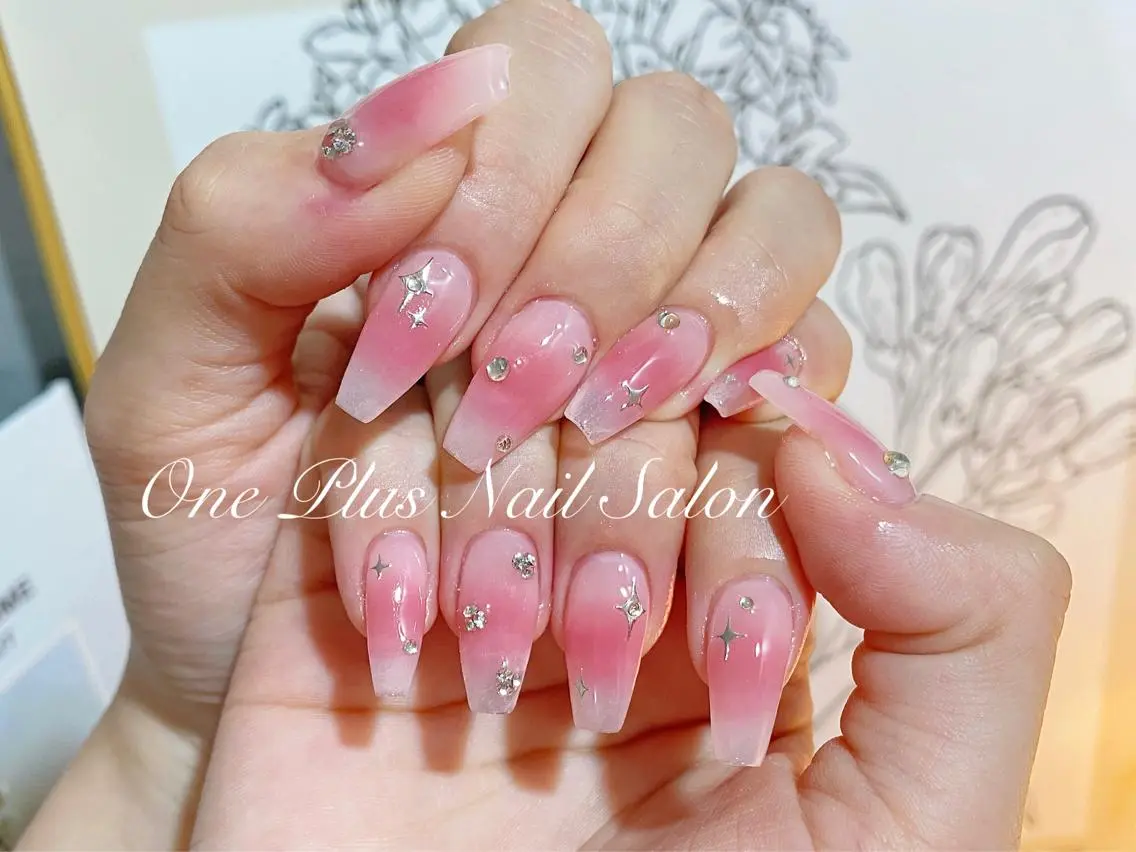 ネイル ハンドネイル One Plus Nail Salonのネイルデザイン