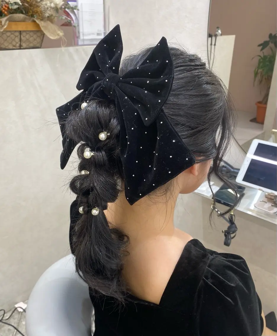 ロング ヘアアレンジ ポニーテール シールエクステ くびれヘア エクステ 顔周りカット ヘアセット レイヤー/顔周り/ 透明感カラー/ななのヘアスタイル
