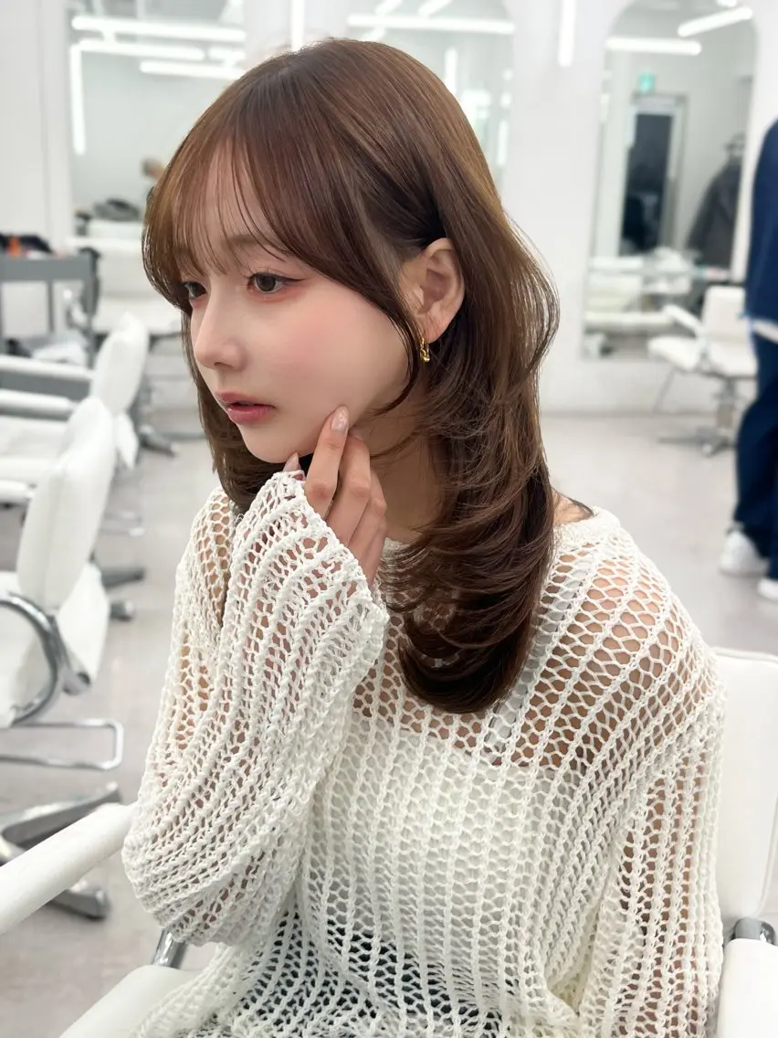 ロング カラー ベージュカラー 透明感カラー グレージュ オリーブベージュ オリーブカラー カット ヘアカラー トリートメント ヘッドスパ 盛れる顔周り✨韓国式 レイヤーkanatoのヘアスタイル