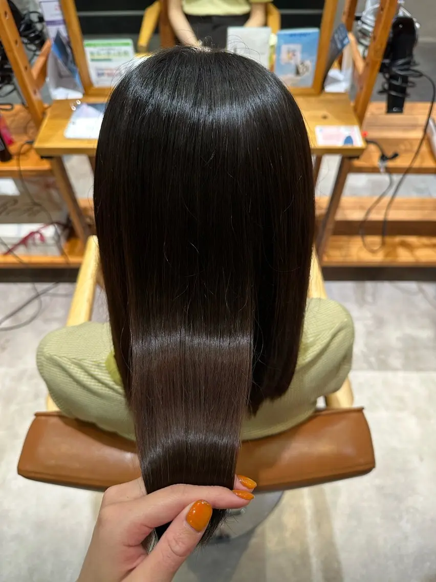 セミロング 髪質改善 トリートメント 阪本 愛実のヘアスタイル