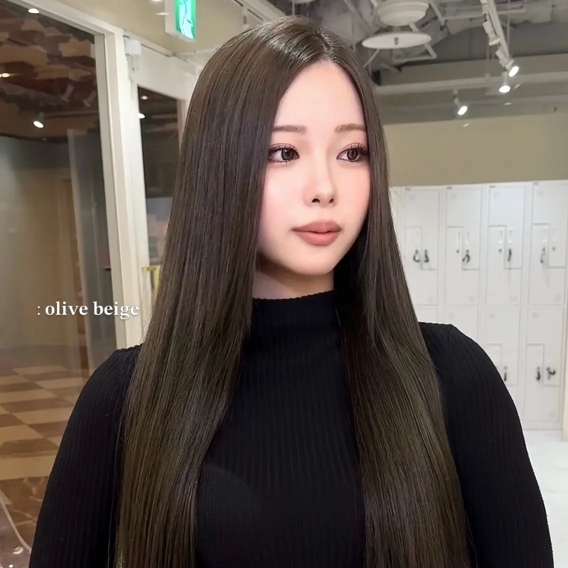 ロング カラー ベージュカラー オリーブベージュ カット ヘアカラー 縮毛矯正 レイヤー/韓国ヘア 角岡泉希のヘアスタイル