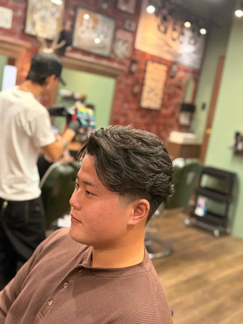 ミディアム パーマ メンズ 森 将綺のヘアスタイル
