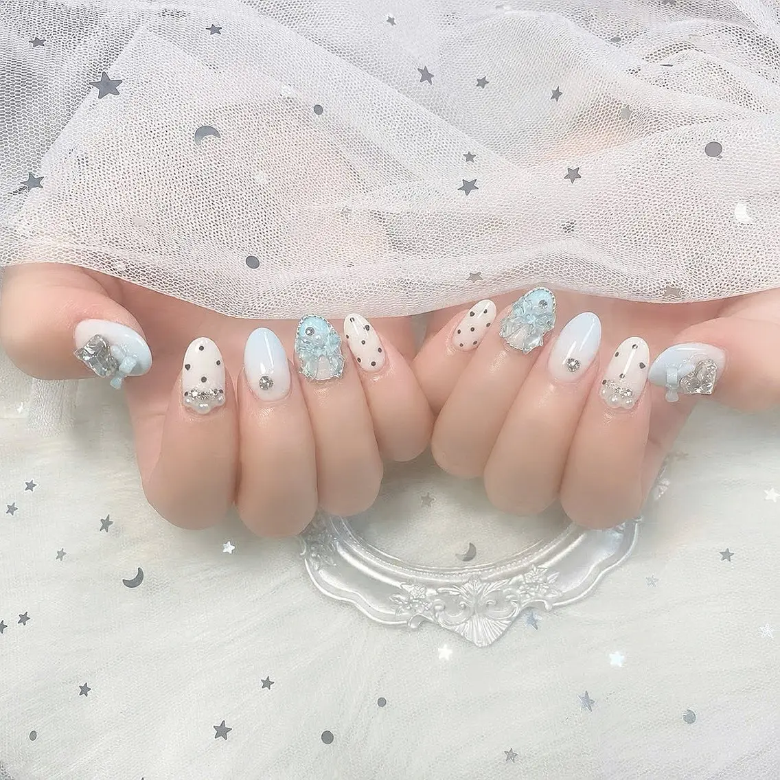 ネイル HIN NAILのネイルデザイン