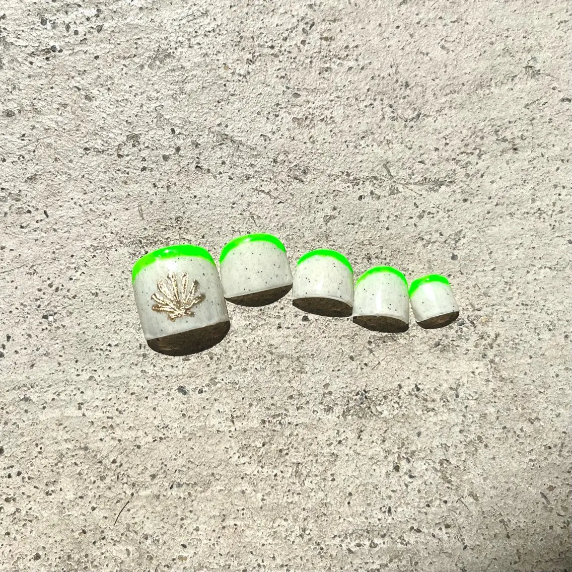 ネイル フットネイル TRAM-nail moriizumiのネイルデザイン