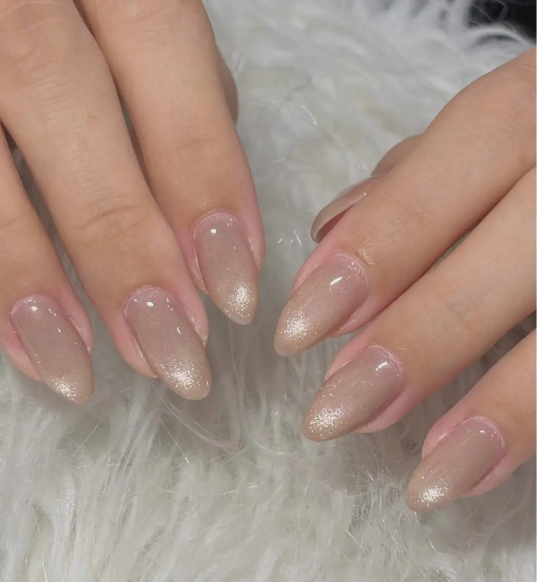 ネイル ハンドネイル LAVISH sakiのネイルデザイン