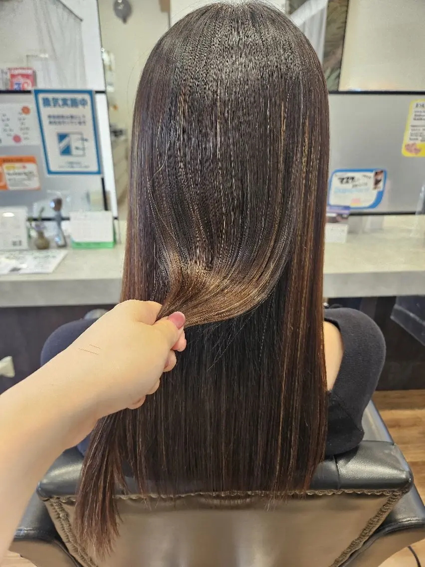 ロング パーマ 縮毛矯正 トリートメント 関口 友菜のヘアスタイル