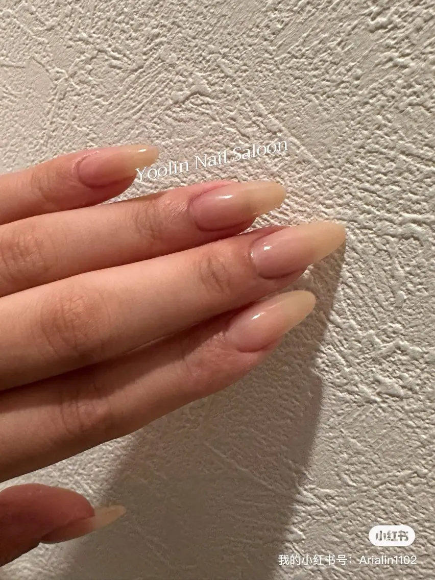 ネイル アートネイル オーロラネイル チークネイル フレンチネイル ガラスフレンチ 🎀YooLi Nail salonのネイルデザイン