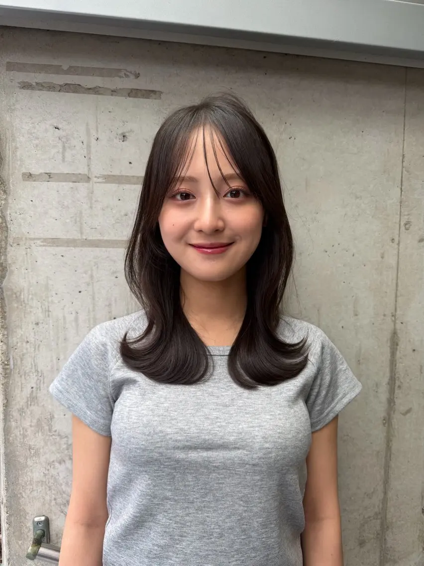 ミディアム カラー ‪広瀬快斗／縮毛矯正 /似合わせカット🌱のヘアスタイル