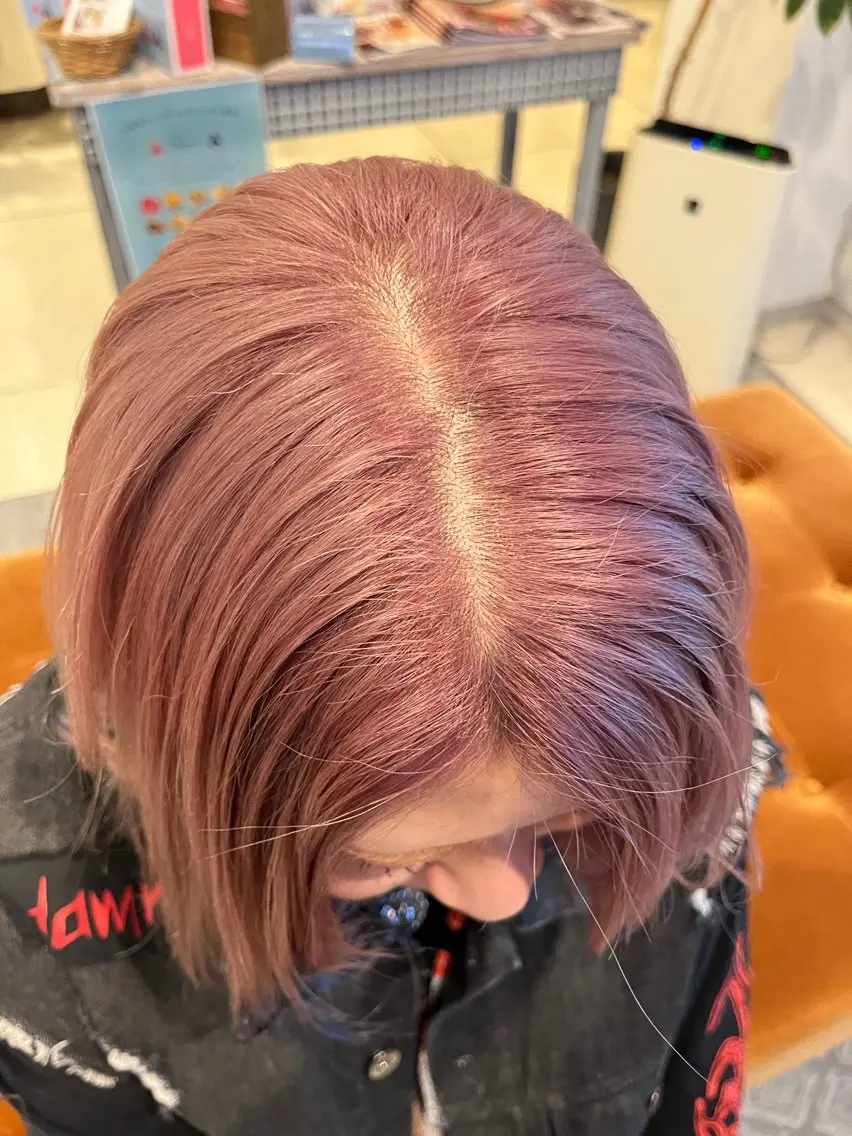 セミロング カラー 柔らかい艶暖色 レイヤー🫧姫汝のヘアスタイル