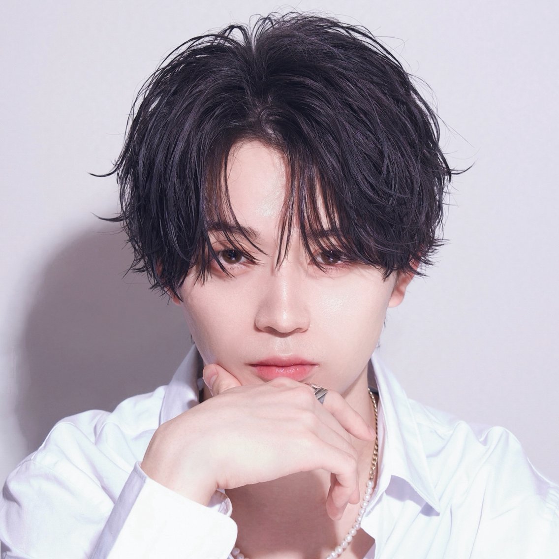 ショート パーマ ヘアアレンジ メンズ センターパート メンズ韓国風 韓国風ヘア 柴﨑 悠利 天神 メンズカットのヘアスタイル