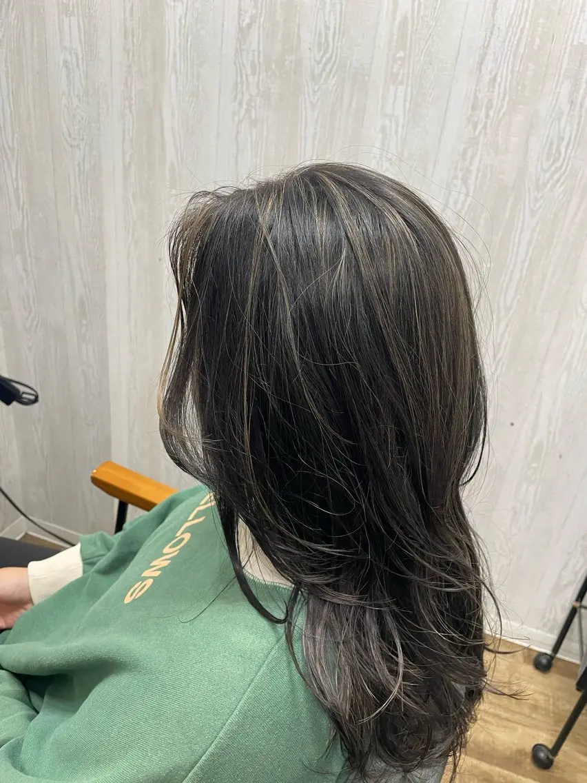 人気No.1‼️【minimo限定✨】ホイル無制限極細ハイライト+カット+3stepトリートメントの写真