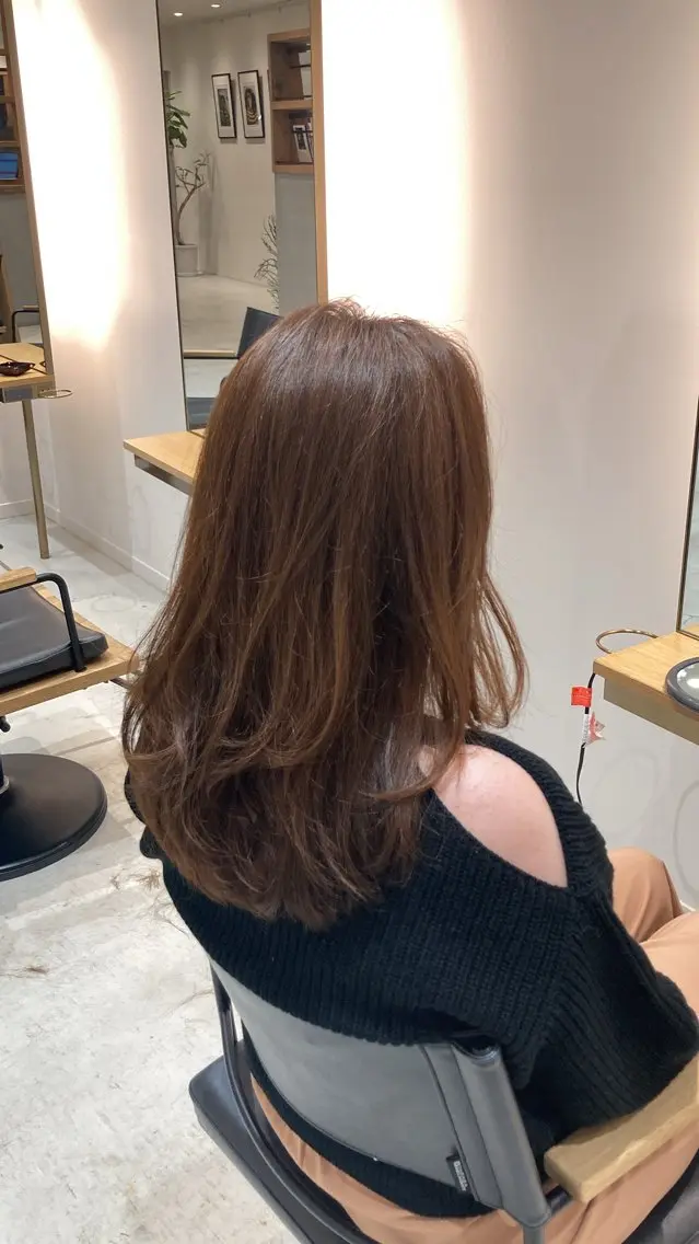 セミロング レイヤーカット カット 久野紗愛 【髪質改善　艶髪】のヘアスタイル