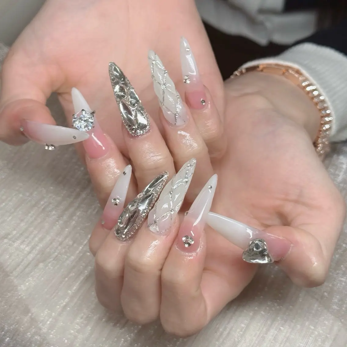 ネイル フットネイル フレンチネイル グラデーション 韓国ネイル ロングネイル ハンドネイル Hani Nail Salonのネイルデザイン