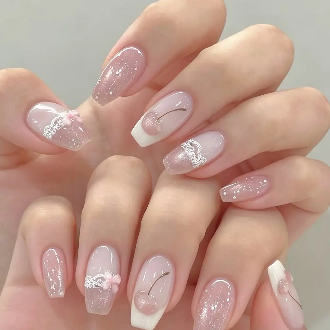 ネイル アートネイル ジェルネイル ガーリー キラキラネイル 韓国ネイル ハンドネイル Umee Nailのネイルデザイン