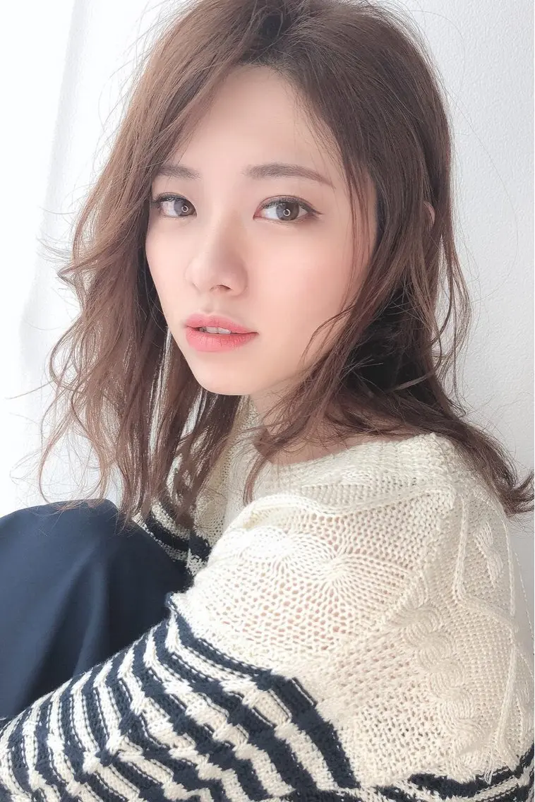 【当日1名様限定❗️】似合わせカット+透明感カラー+トリートメント+炭酸クイックスパ5分の写真