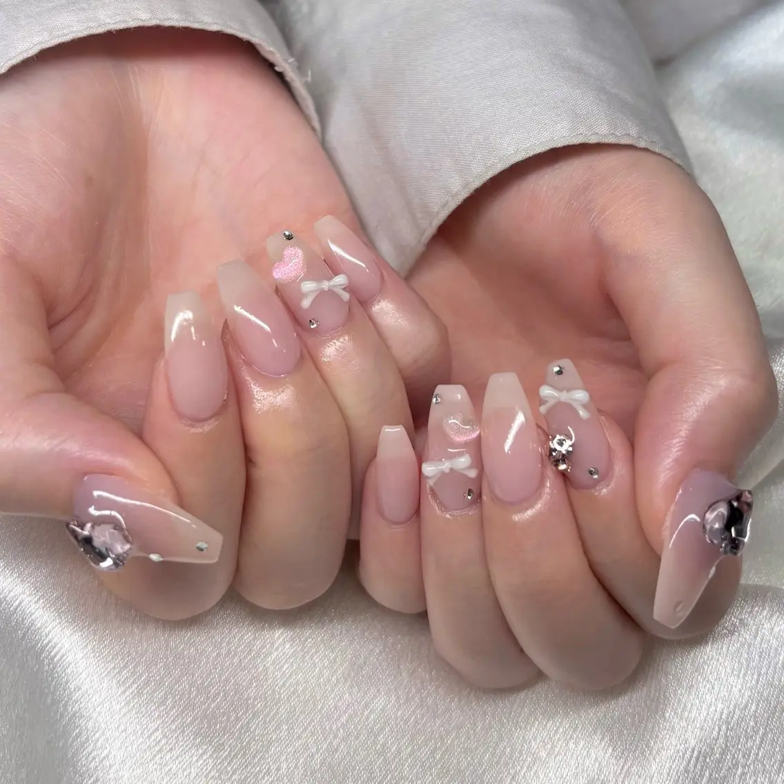 ネイル ハンドネイル ハンドケア attra 菅野のネイルデザイン