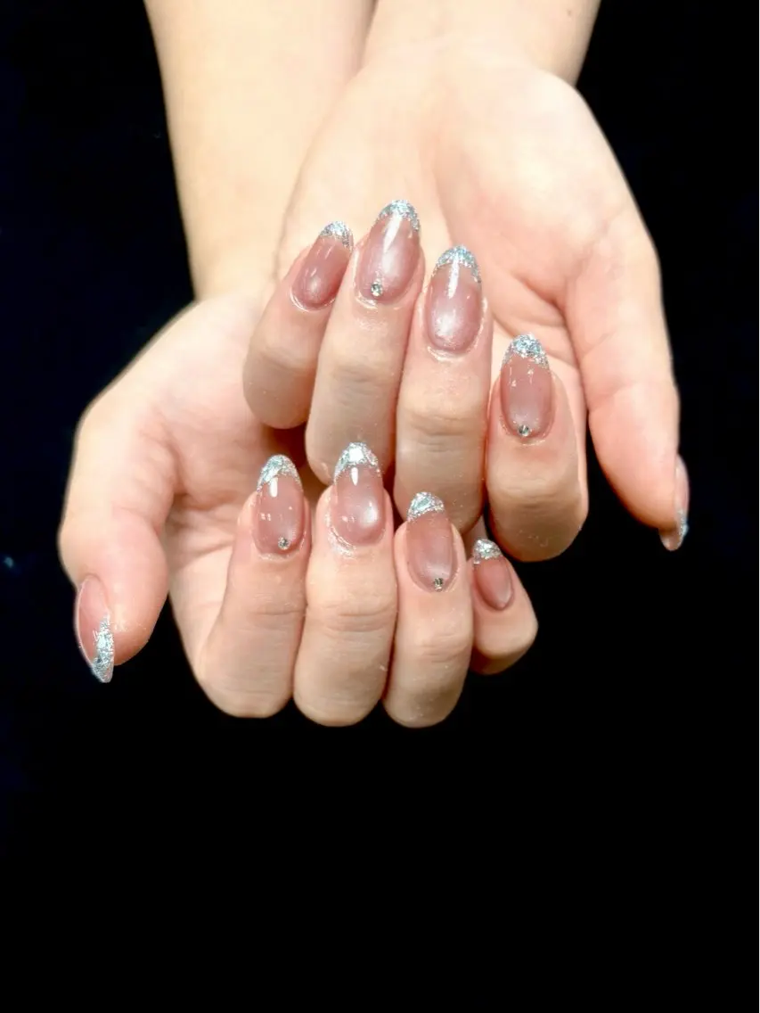 ネイル ハンドネイル ハンドケア ongles chicのネイルデザイン
