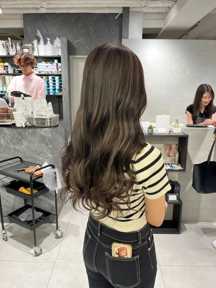 ロング カラー カット ヘアカラー ケアブリーチ 若杉圭大のヘアスタイル