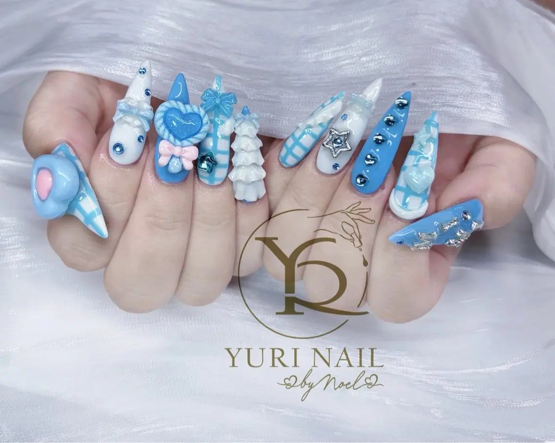 ネイル ハンドネイル フットネイル ハンドケア YURI Nail NARITAのネイルデザイン