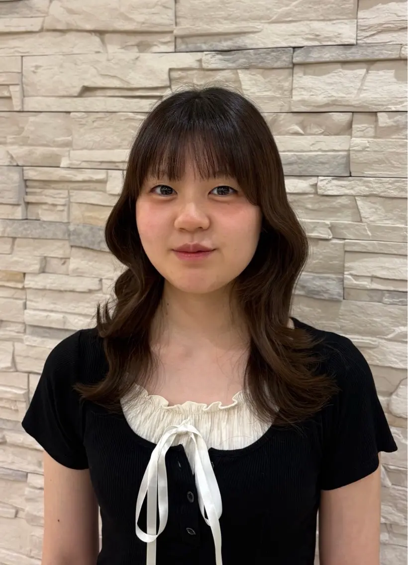 セミロング 野口 梨紗のヘアスタイル