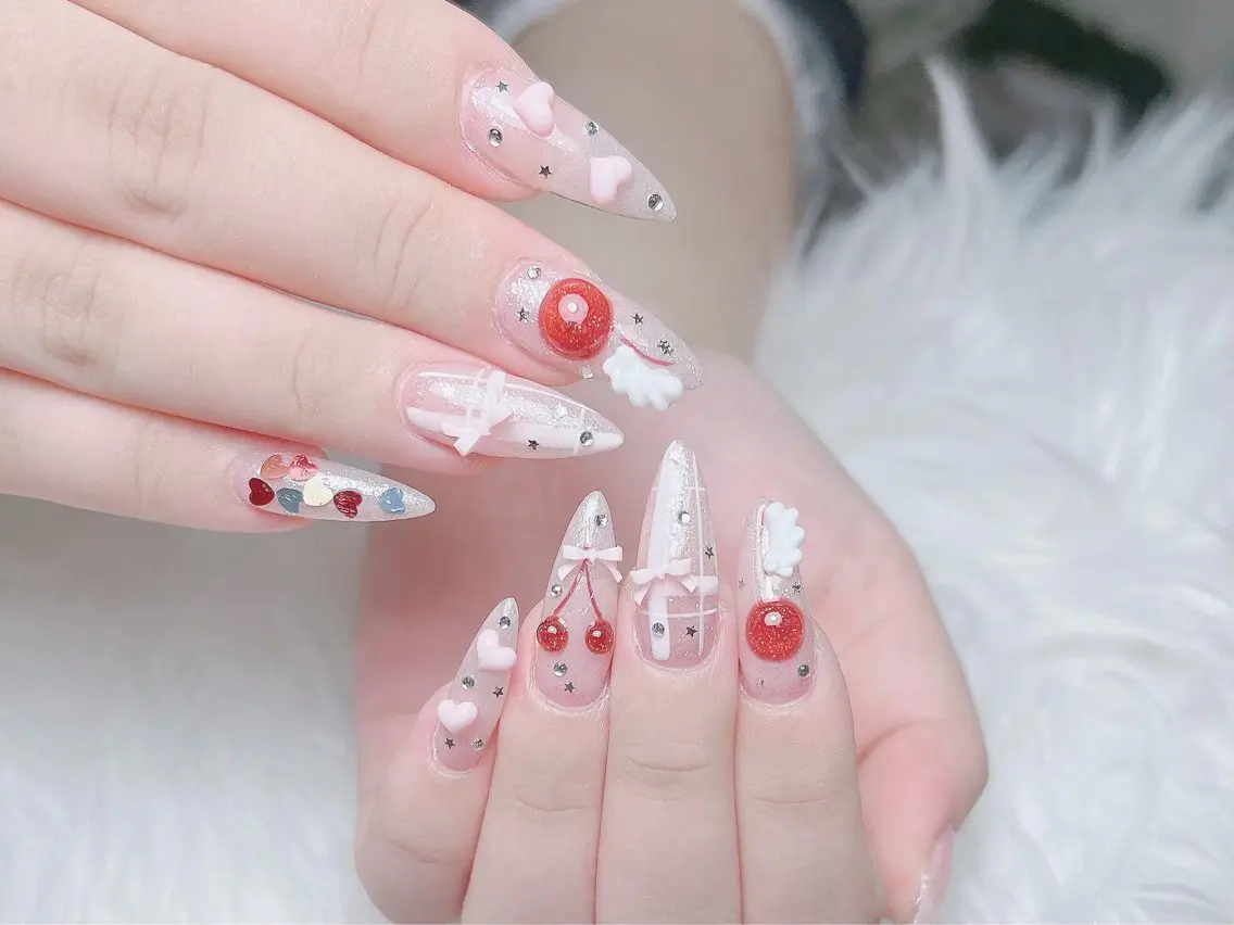 ネイル チークネイル 長さ出し フレンチネイル ジェルネイル ガーリー Sora  Nail Studioのネイルデザイン