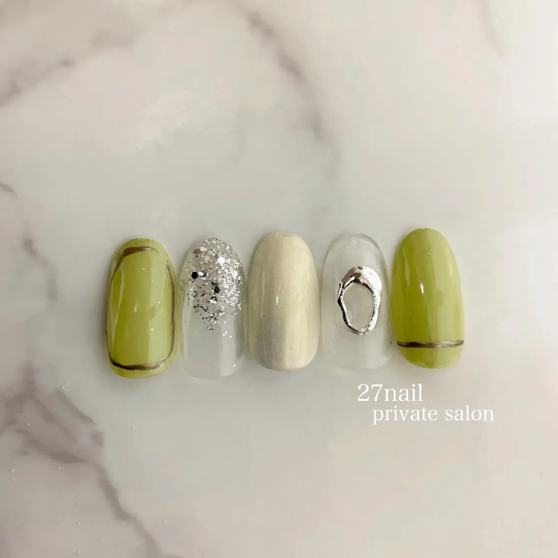 ネイル ニュアンスネイル ピスタチオネイル 春ネイル 27salon yuinaのネイルデザイン