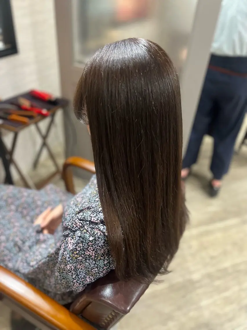 ロング カラー ブラウンカラー オリーブブラウン 🫧ぷる艶カラー🫧 Yuubi🦩のヘアスタイル