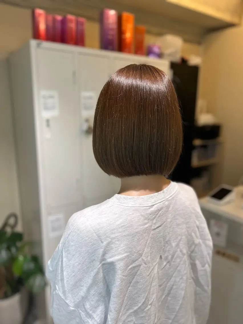 ショート カラー アディクシーカラー バレイヤージュ ブリーチ デザインカラー ダブルカラー ナチュラルレイヤー/ ボブパーマ/カネコのヘアスタイル