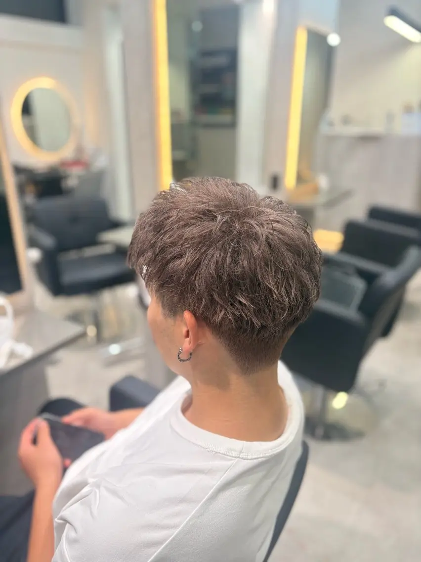 カラー グレージュ mei /Lapisのヘアスタイル