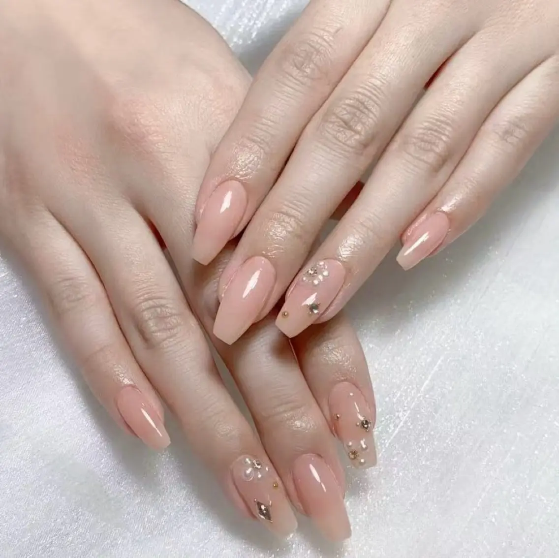 メンズ ネイル メンズ韓国風 アートネイル オーロラネイル ガーリー キラキラネイル ハンドネイル Nail salon 木にいるのネイルデザイン