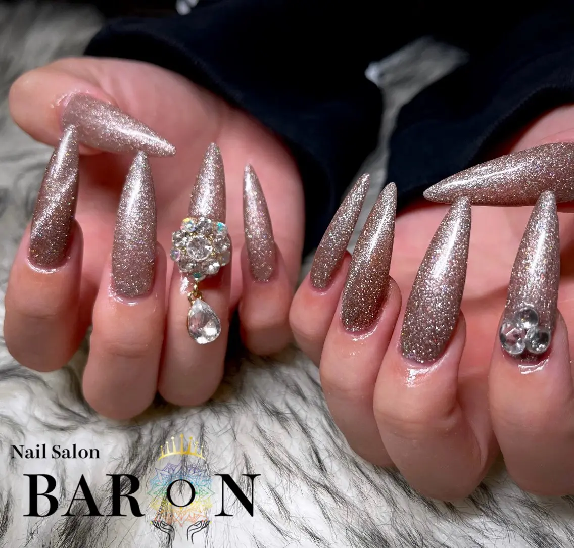 ネイル フラッシュネイル キラキラネイル マグネットネイル ストーンネイル ハンドネイル ☆SAKI☆ BARON 店長のネイルデザイン