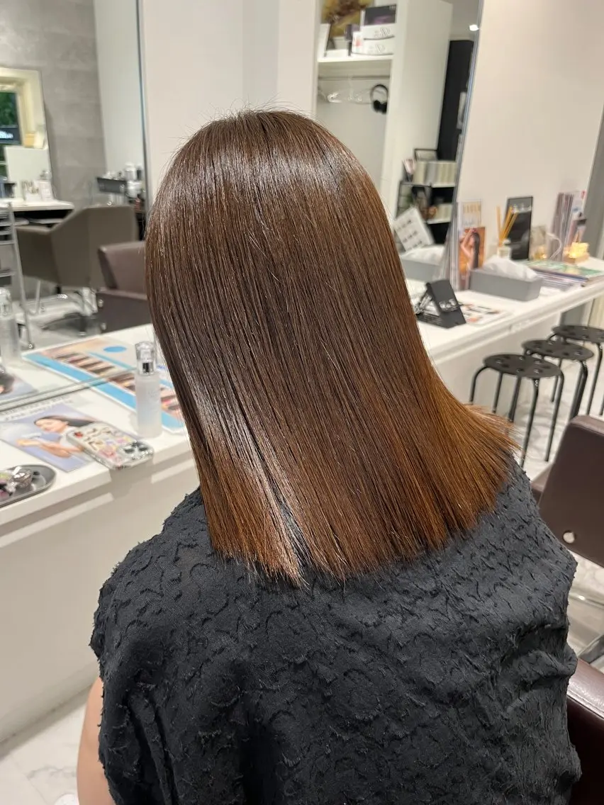 ミディアム カラー パーマ カット 縮毛矯正 トリートメント Grow by NYNY 坂本 理輝のヘアスタイル