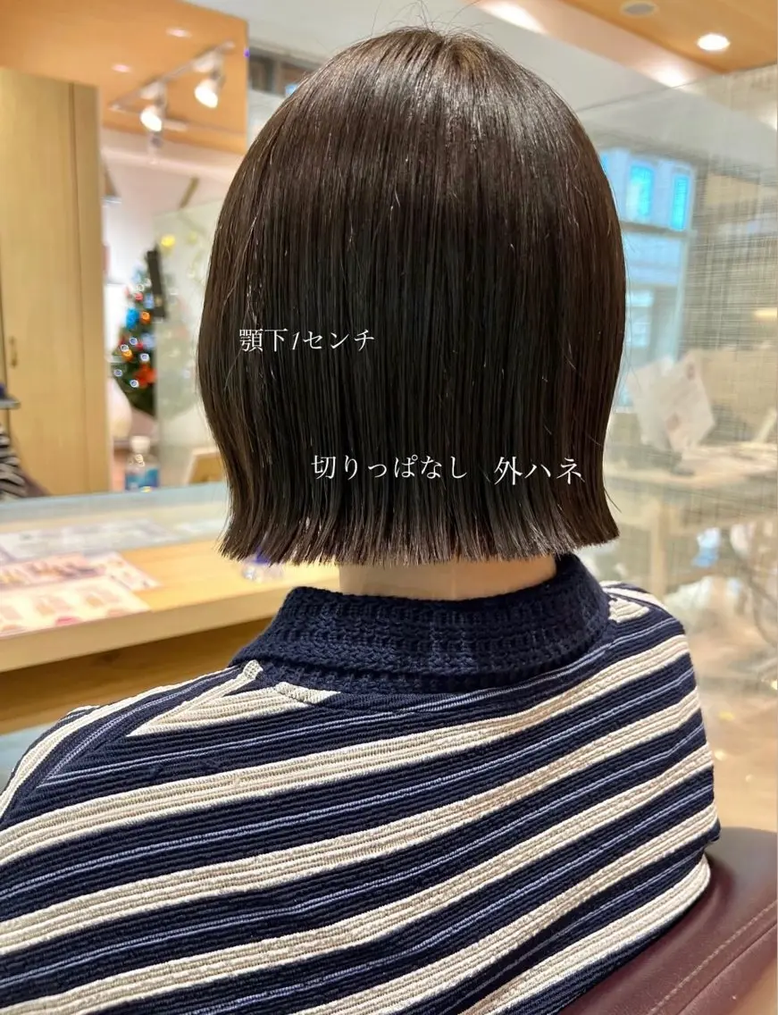 ショート ボブ 外ハネヘア カット ヘアカラー 加納千華 /ボブ/ぱつっとボブのヘアスタイル