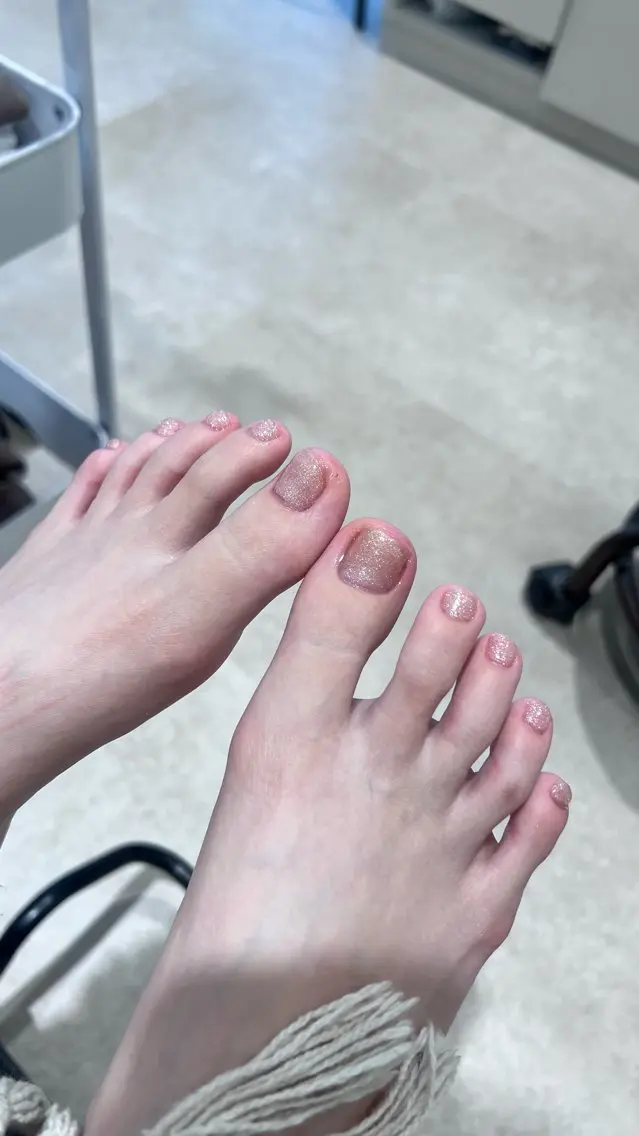 ネイル フットネイル 🦋 SEREA 🦋のネイルデザイン