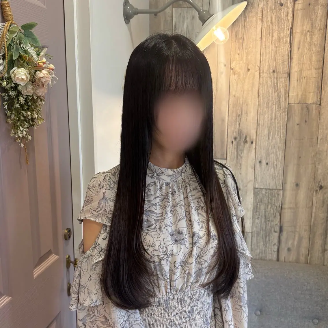 ロング レイヤーカット 上村 七海のヘアスタイル